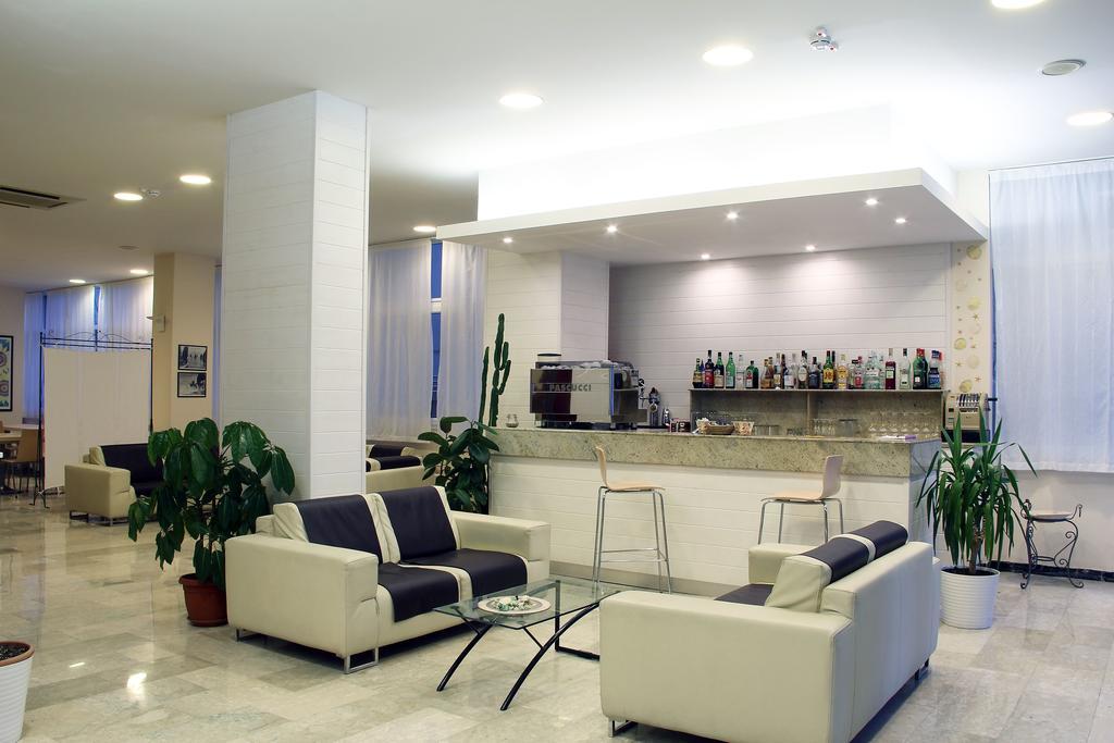 Hotel Major Cattolica Eksteriør bilde