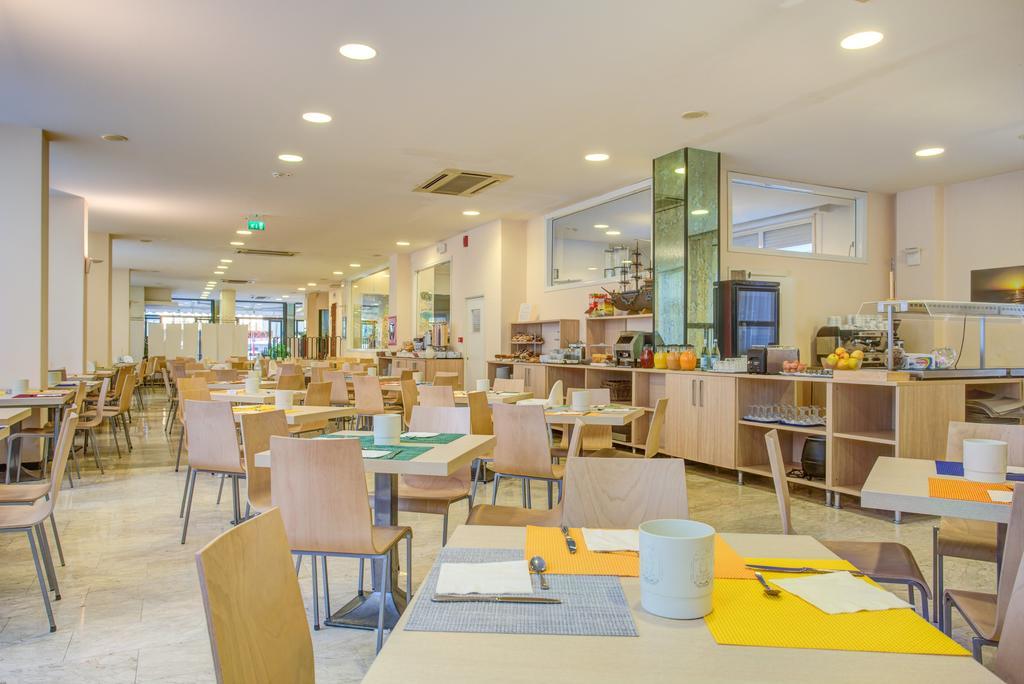 Hotel Major Cattolica Eksteriør bilde