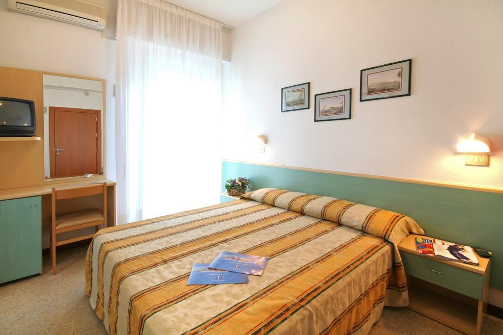 Hotel Major Cattolica Eksteriør bilde